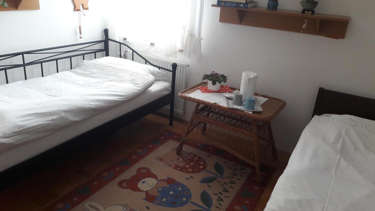 B&B Cerne Polhov Gradec Zewnętrze zdjęcie
