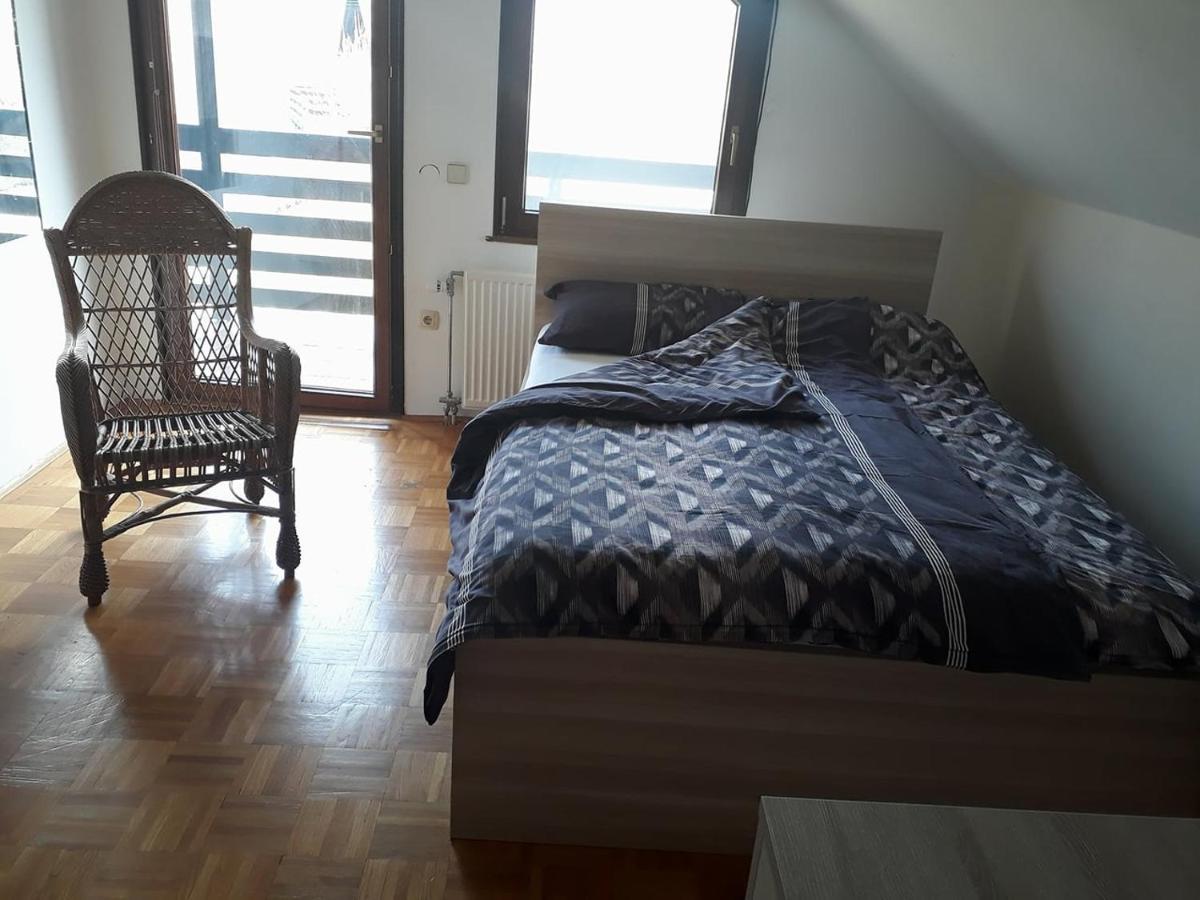 B&B Cerne Polhov Gradec Zewnętrze zdjęcie
