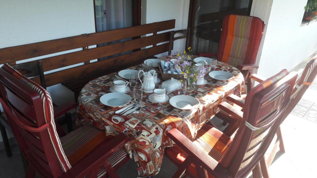 B&B Cerne Polhov Gradec Zewnętrze zdjęcie